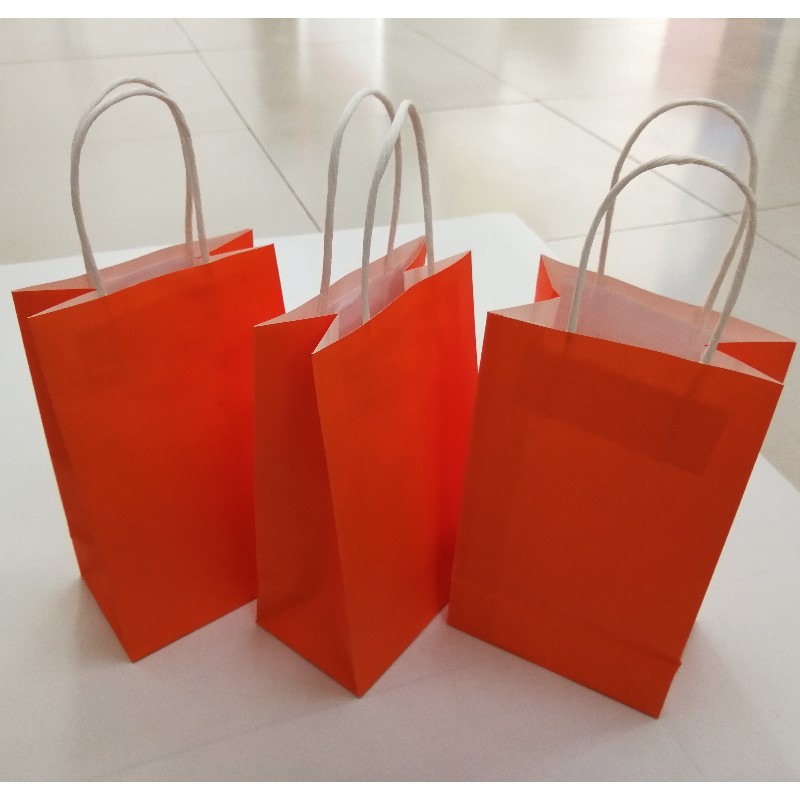 Kowhide Paper Package Package i papperspåse Paket för livsmedel
