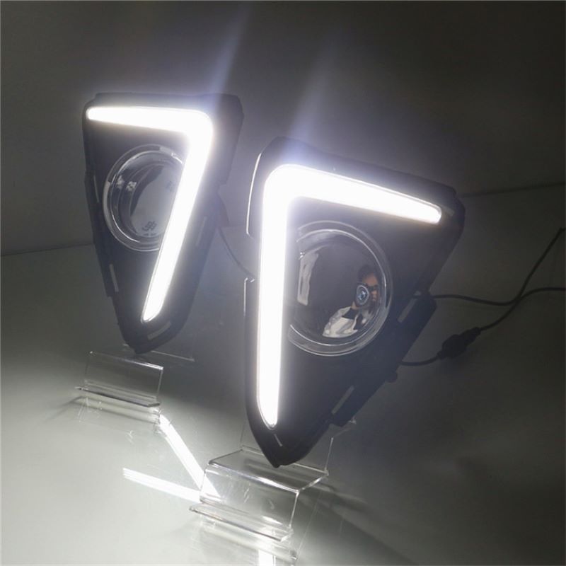 Dagsljuset för Toyota Rav4 2017 2018,Fog-lampa för Toyota Rav4 DRL