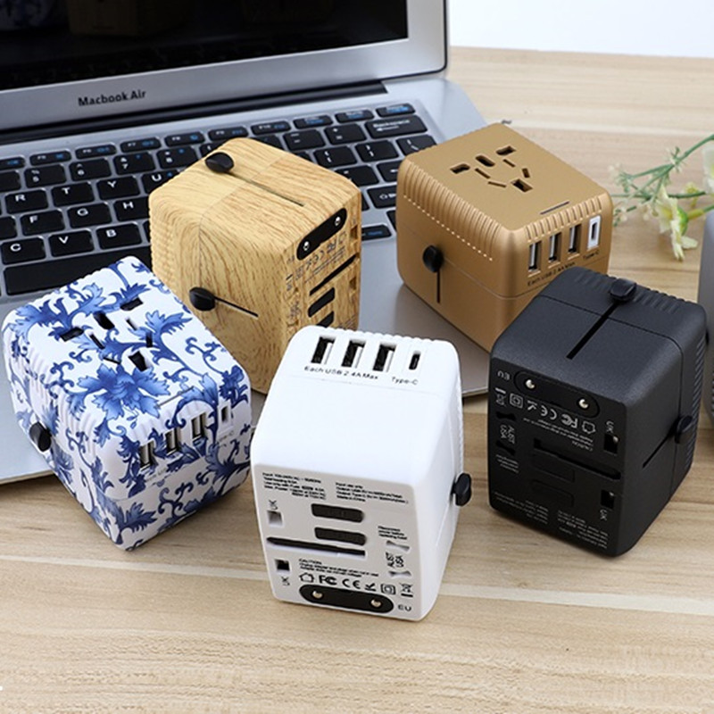 RRTRAVEL Universal Travel Adapter, International Power Adapter, Worldwide Plug Adapter med 4-USB-portar, High Speed 5A Wall Charger, All in One AC Socket för USA AUS Europe Asia Cell Phone Laptop