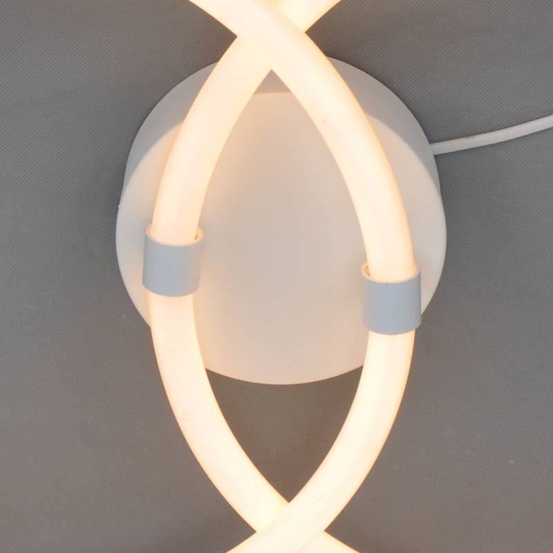 LED taklampa med större dubbel C akrylrör
