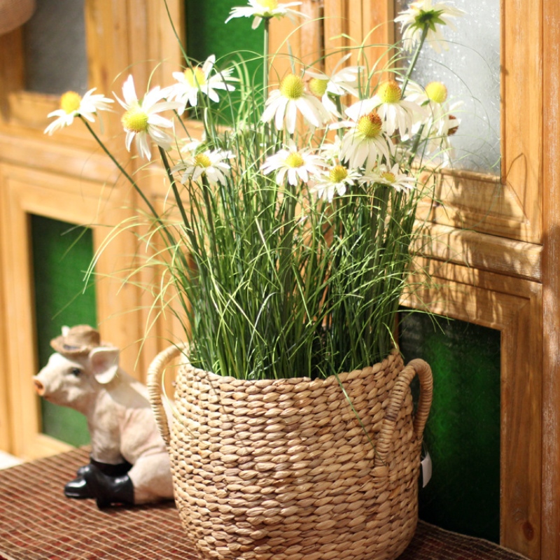 Halmvävd förvaringskorg