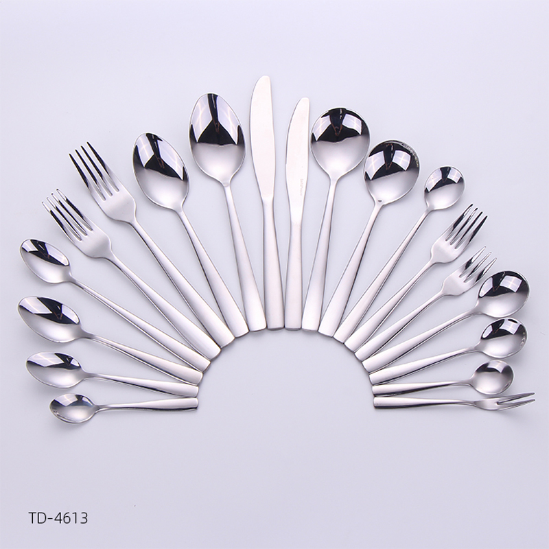 Enkel/klassisk design spegelpolerat metalldinerware set