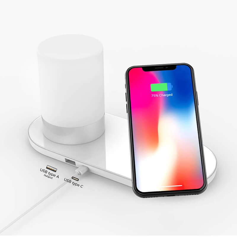 Lampa RGB med trådlös Charging Station (för iPhone eller Android telefon)