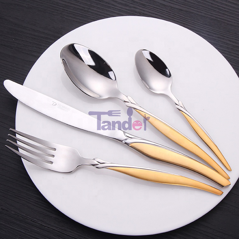 72/84/86 Gottingen Stainless Steel Flatbware Gold 86 Pcs CutIery Set med trä