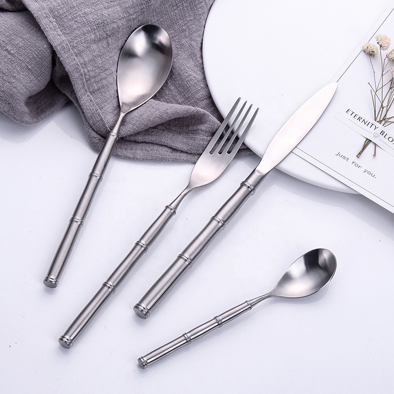 4pcs 18/10 eleganta standardbestick av rostfritt stål