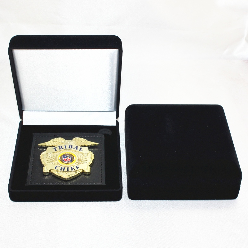 Artikel D-33L rund form sammetlåda för mynt, medalj & märke, mm. 100 * 100 * 39 mm, vikter cirka 96 g