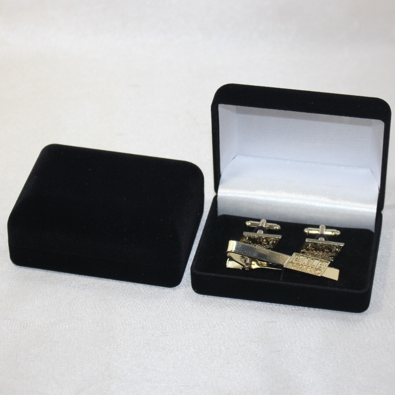 Objekt D-45 runt form Velvet Box för manschettknappar, slipsklämm or eller medaljer, mynt och brickor, mm.84*64*36, vikter kring 48g