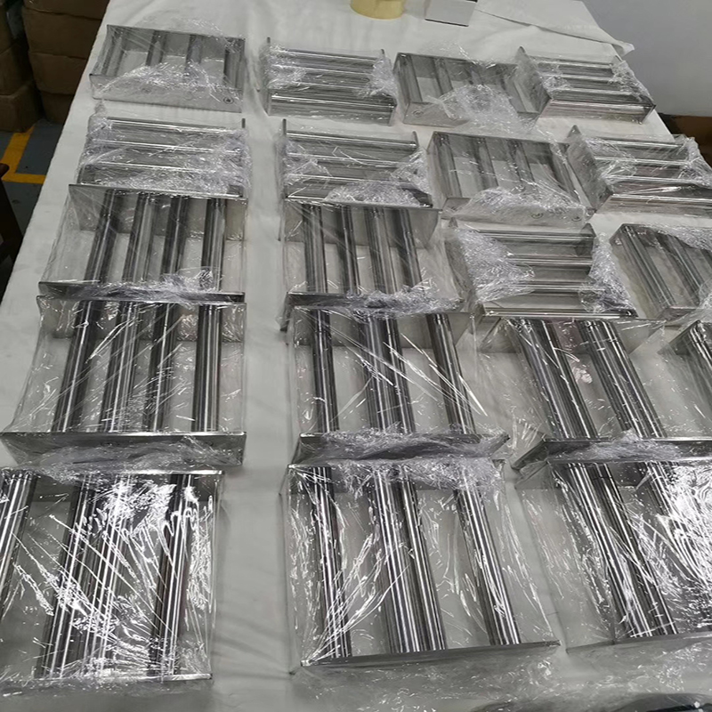 Magnetisk separering av superstark magnetisk rör med riktad magnetisk stativ