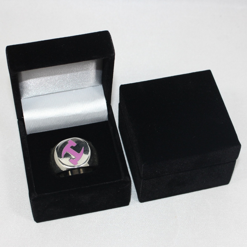 Objekt V-08 fyrkantig flanellåda för diameter 25-38 mm mynt, emblem, stor ring mm mm. 60 * 60 * 48, vikter cirka 63 g