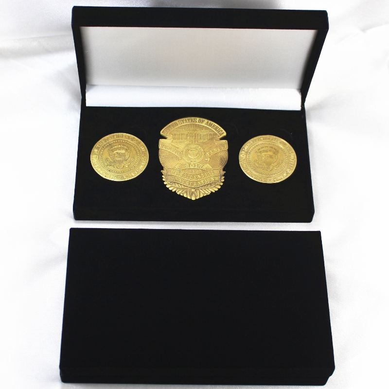 Objekt V-18L rektangulär flanell box för 150*75mm dubbla mynt, brickor för 65286Manchettknapp osv. mm.174*102*32, vikter omkring 168g