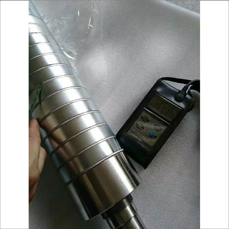 Magnetisk industriell magnetisk separatormålning i full cirkel