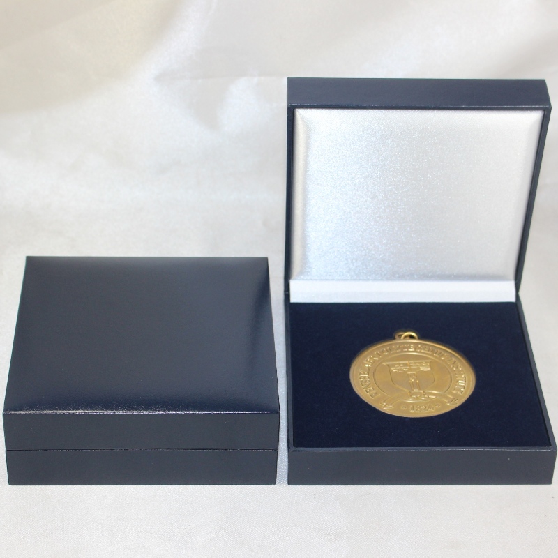 Artikel V-22 fyrkantig konstkartongspapper för 90 * 90 mm mynt, emblem, medalje mm mm.128 * 128 * 50, vikter ca 191g