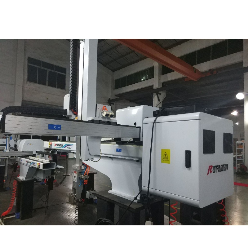 Kina fabrik stora tre femaxlade servo injektion formning maskin manipulator