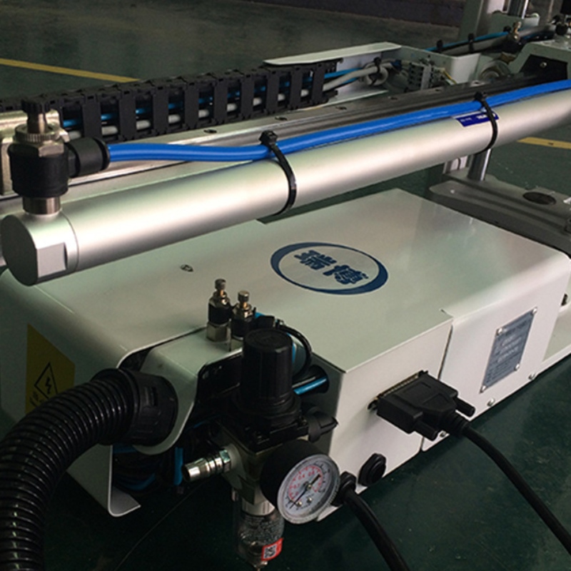 Vertikal Plastic Injektion Machine dedicerad Arm-L-serie