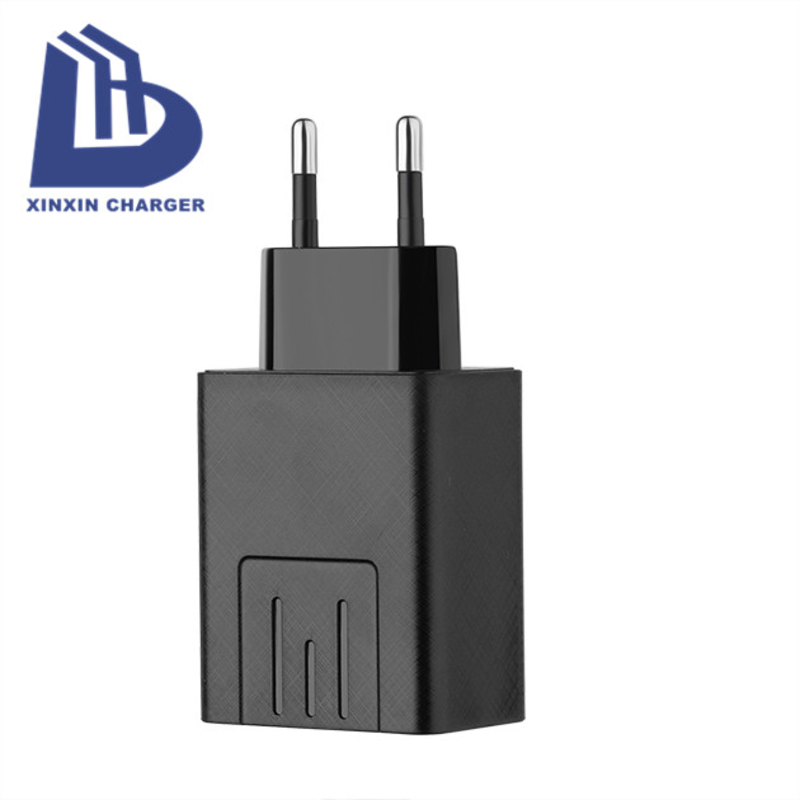 Mobiltelefon Snabbladdare Universell adapter 2USB-portar universal multi reseladdare bärbar laddare fabrik OEM