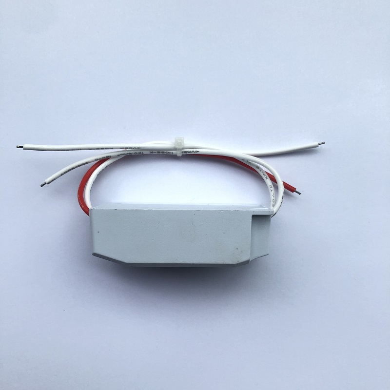 6W 36V 0.16A icke limfyllning Vattentät plastskal ledad Reglerad växelströmförsörjning ip67 power bank transformator