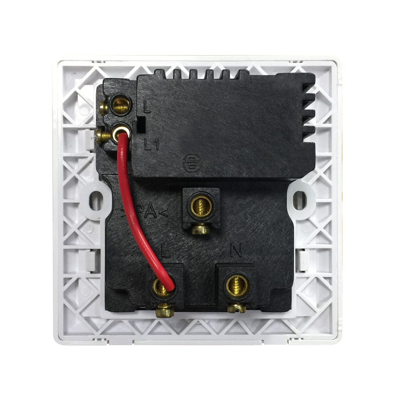 USB-VÄGGSOCKET USB501