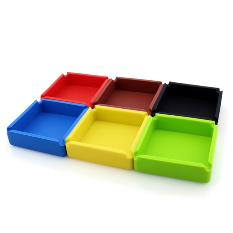 Stor fyrkantig askkopp