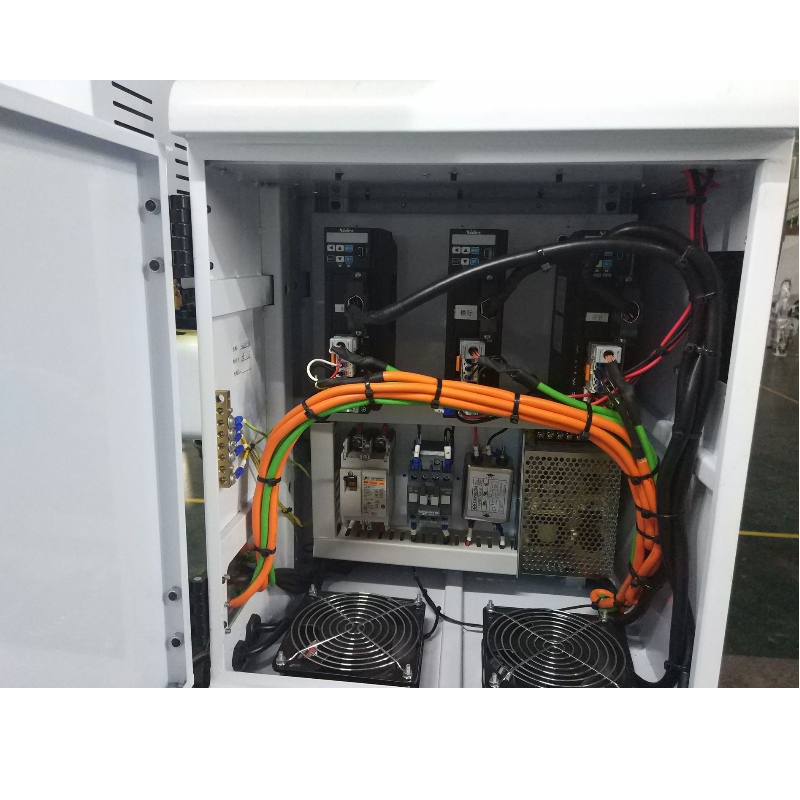 Ruibo Automations bästsäljande AC-servomotormanipulator 2020 är den femaxliga manipulatorn för formsprutningsmaskin