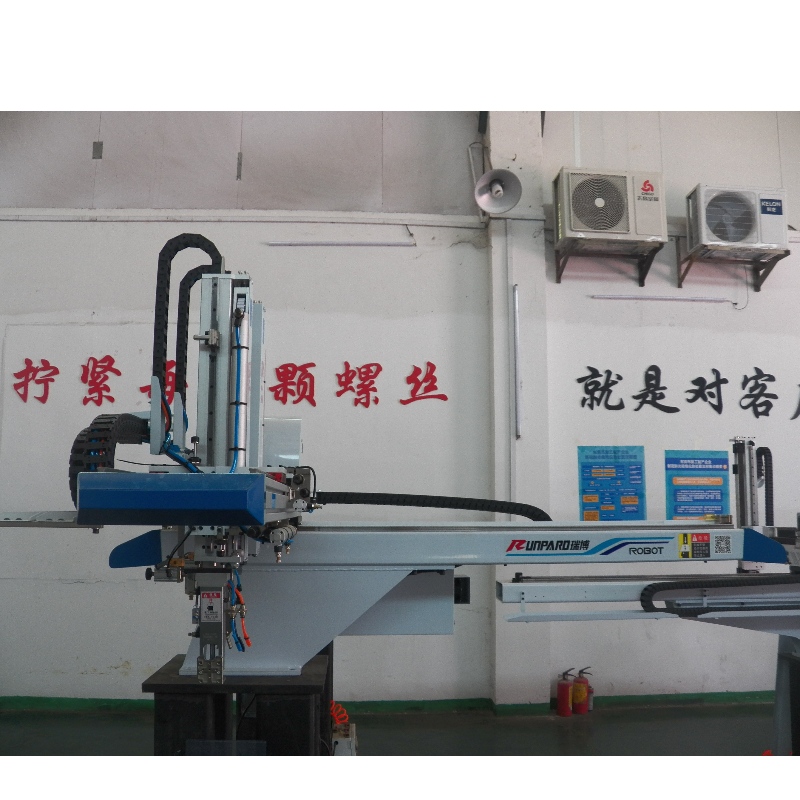 Pneumatisk manipulatorarm eller industriell robotarm och robotmanipulator för formsprutningsmaskin från Guangdong Kina