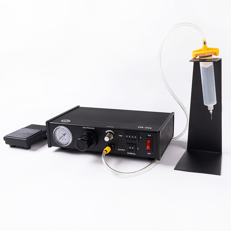 XZR-200A, den cirkulerande limdispensern med dubbel arbetseffektivitet