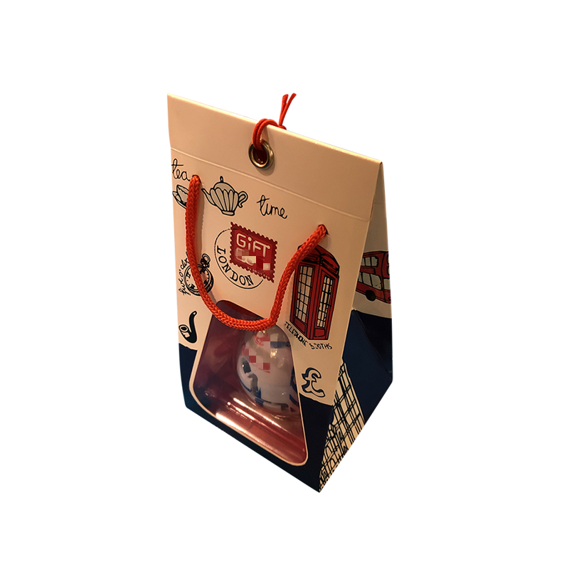 Små presentpåsar för underbara gåvor och leksaker.