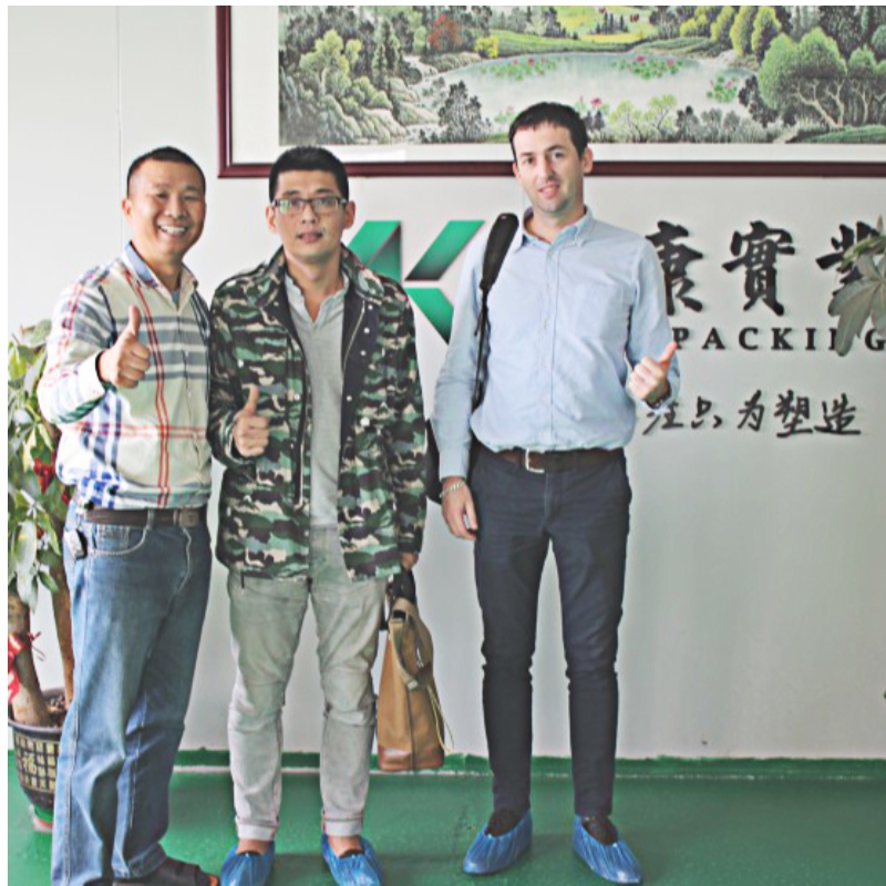 Amerikansk förpackningsdistributör för fryst mat ￼ till vårt företag att köpa