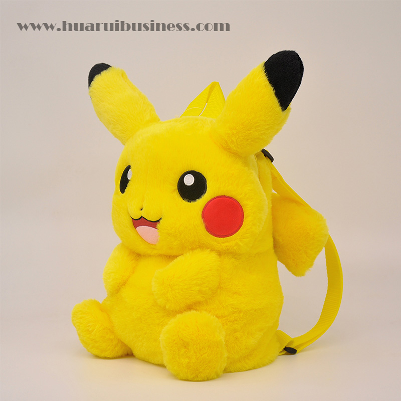 Pikachu plushryggsäck