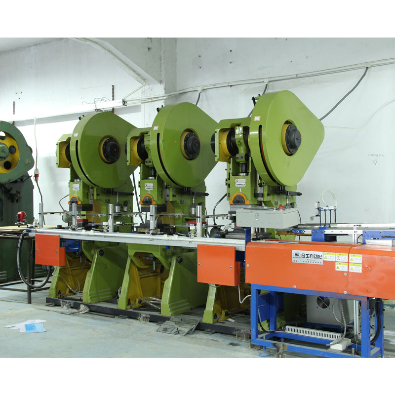 Automatisk maskin introducerar produktlinjen, stabil kvalitet och låg skrothastighet uppnådd!!