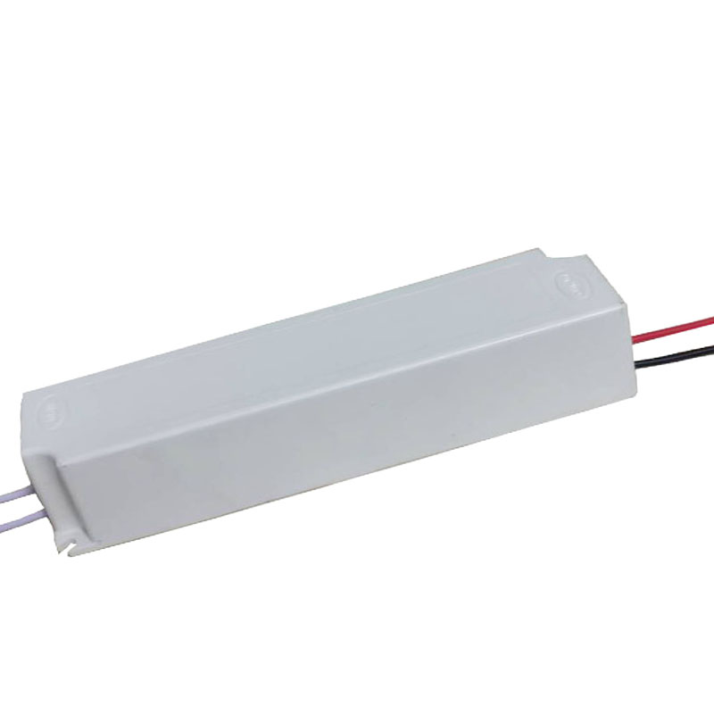 12V 60W Vattenbeständig strömbrytare med kontrollerad spänning