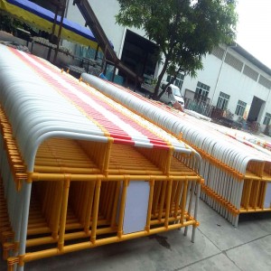 Barrera de tráfico Valla de control de multitudes Barrera SEPARADOR DE CARRETERA TILLGÄNGLIG