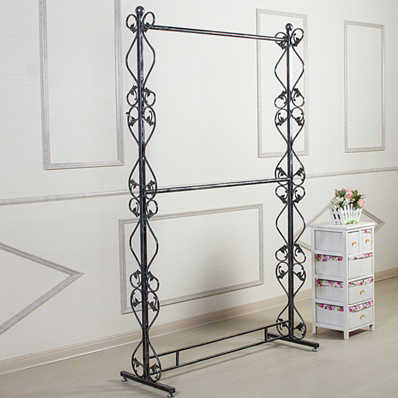 TMJ PP-560 Factory Egen klädvisningsläge av hög klass Design Revolving Metal Ornament Display Stand