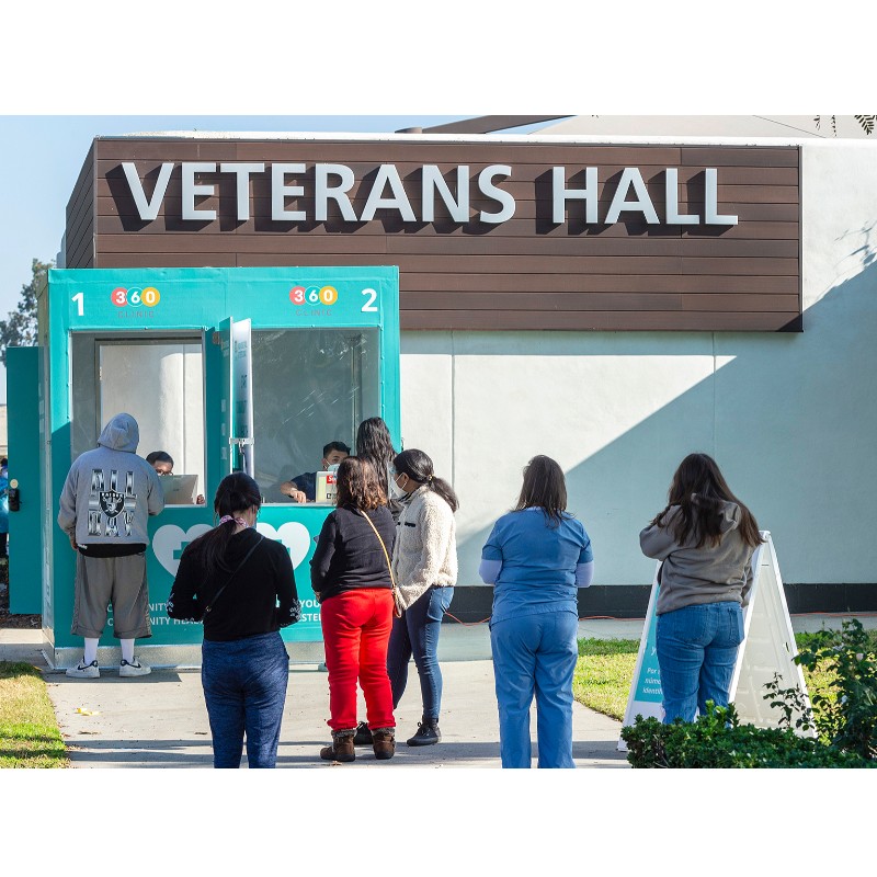 USA rapporterade mer än 283 000 koronavirusfall på fredag