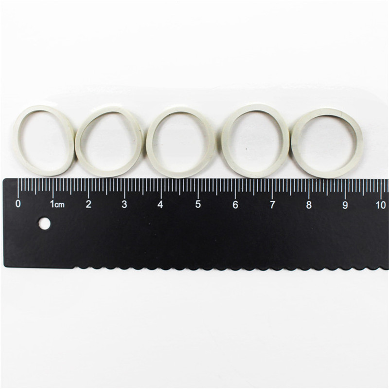 Factory grossistförsäljning av vita små gummiringar med hög temperatur och åldranderesistenta elektroniska datakablar med fast gummiband