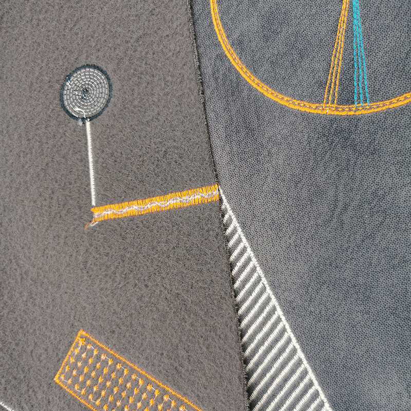 Broderad flannellduk BNT6868