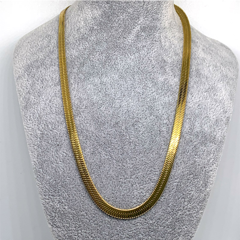 Rostfritt stål Guldpläterad/18k Fashion Blade Chain, European och American Fashion Trend Halsband