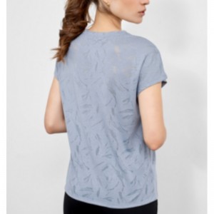 Sport Jersey T-shirt av en rak silhuett