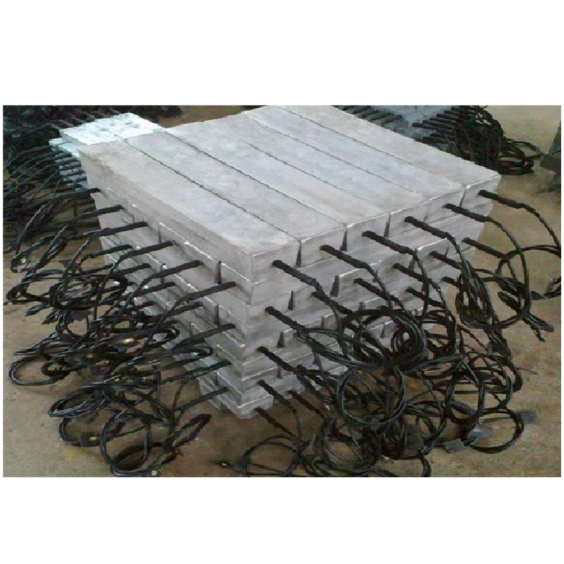 Flera typiska imponerade strömkatodiska skyddssystem