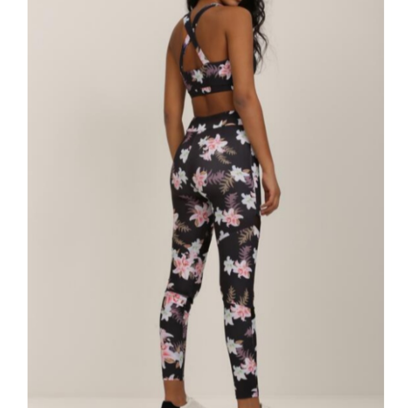 Svart tracksuit