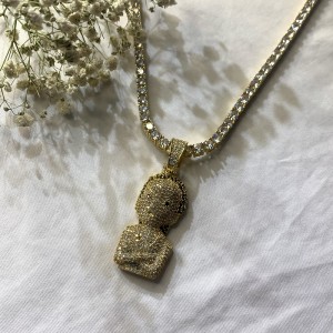 Zircon Solid Explosiv Girl Head Hip Hop Pendant