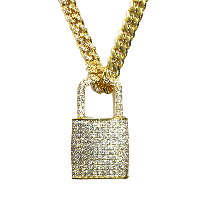 Mässing mens kopparnyckel hängande iced out cubic zircon diamant hänglås lås halsband