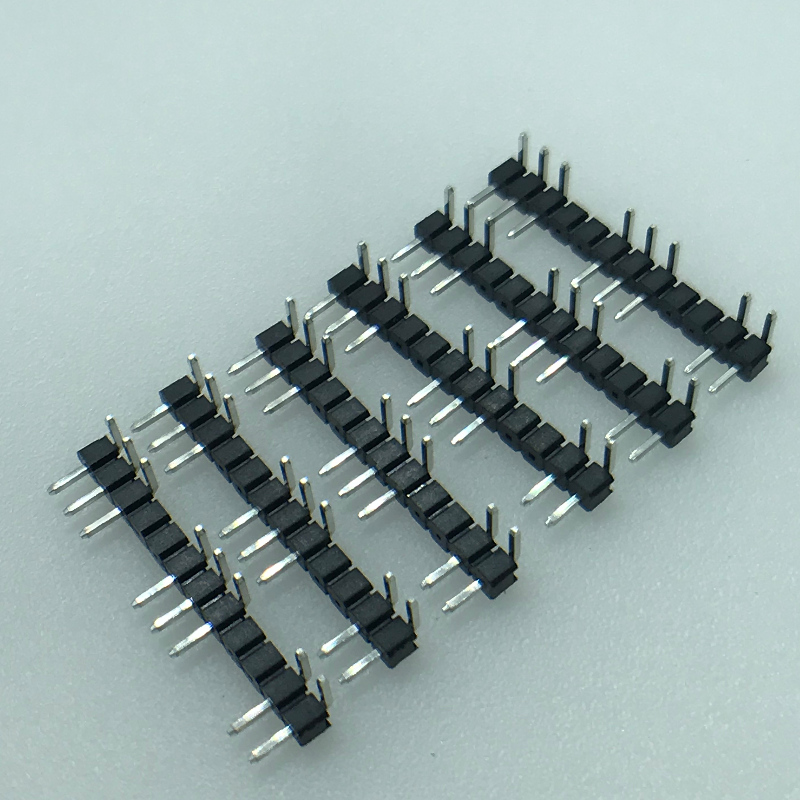 2.54mm Pitch 12P 90 ° Höger vinkelstiftshuvud Tom 4P-stiftkontakt