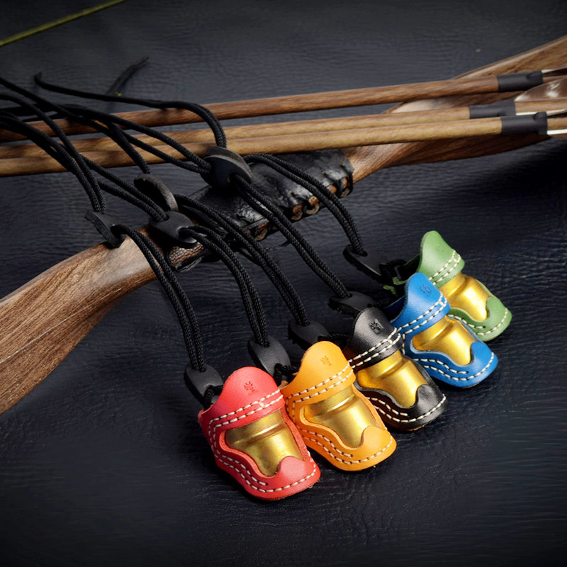 Bågskytte tumme ring från ELONG utomhus