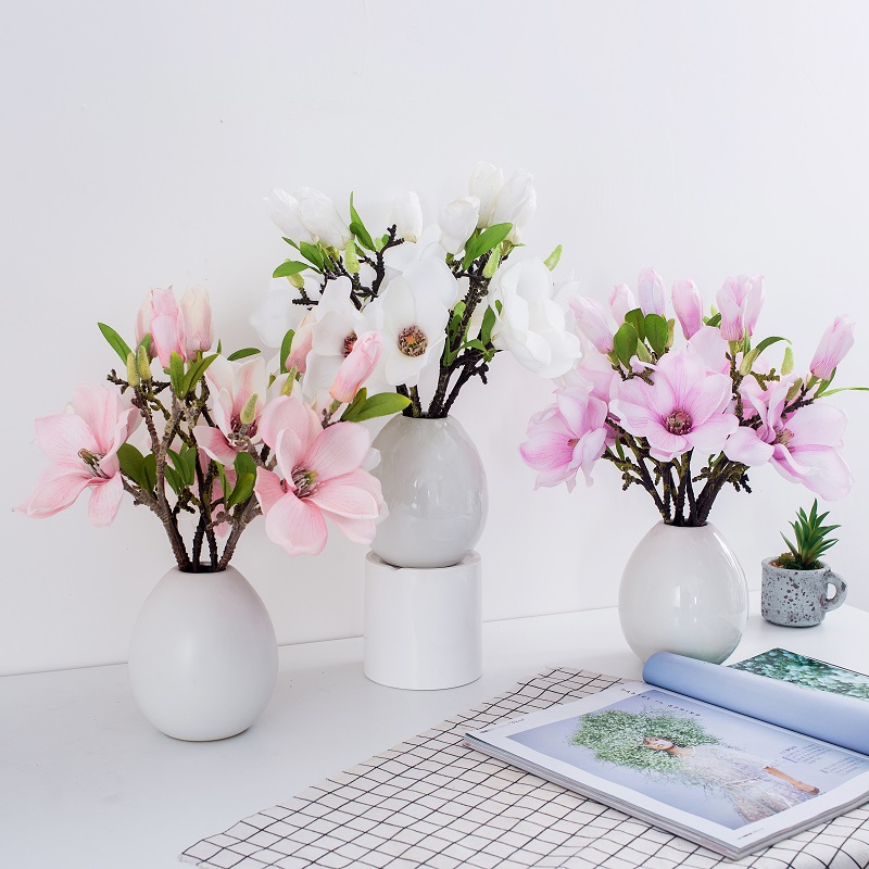 Hot Sale Single Branch Artificial Silk Flower Artificiell Magnolia Blomma för Bröllopsbord Dekorera