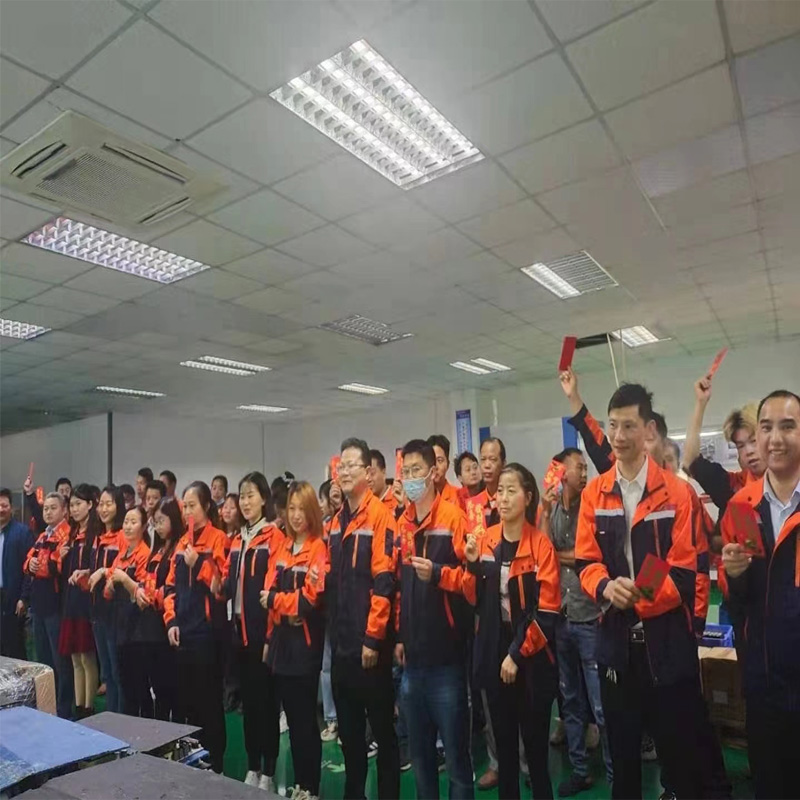 Nyttårs röda kuvert