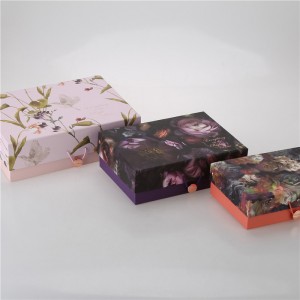 Delikat guldpläterad knapp Elastisk knapp Presentförpackning