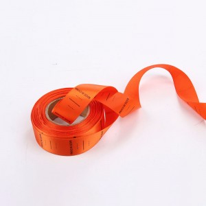 Färgglada vävda kläder etiketter