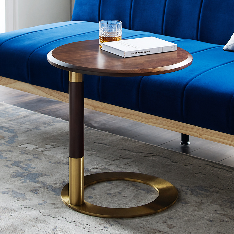 Vardagsrum Modern Round Side Table Walnut Top Rostfritt Stål Base Wood Soffbord