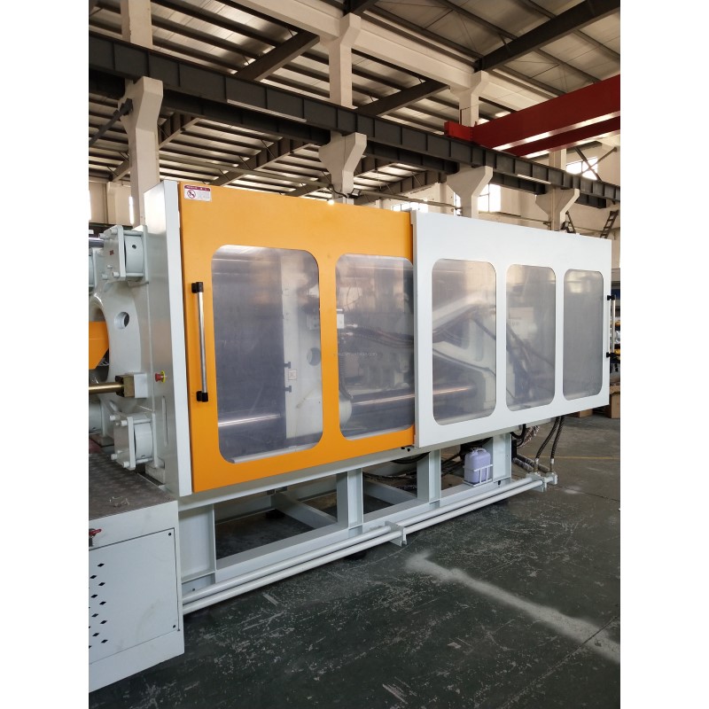 Ny 300ton-750ton Injektionsgjutningsmaskin/Allvarlig plasthinkmaskin