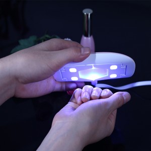 Mini Manicure fototerapilampa Mini1